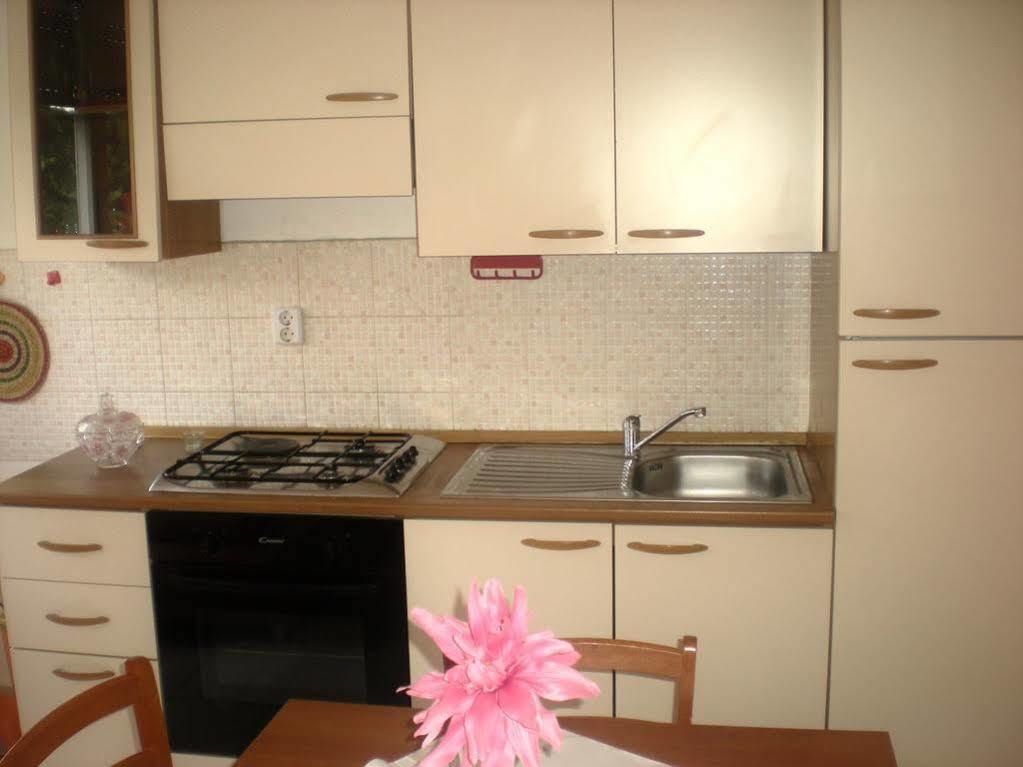 Apartment Calluna Spalato Esterno foto